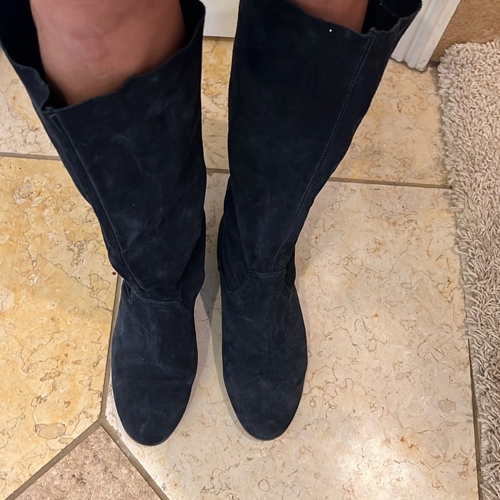 Suede women’s flat black boots size EU 39 size 8